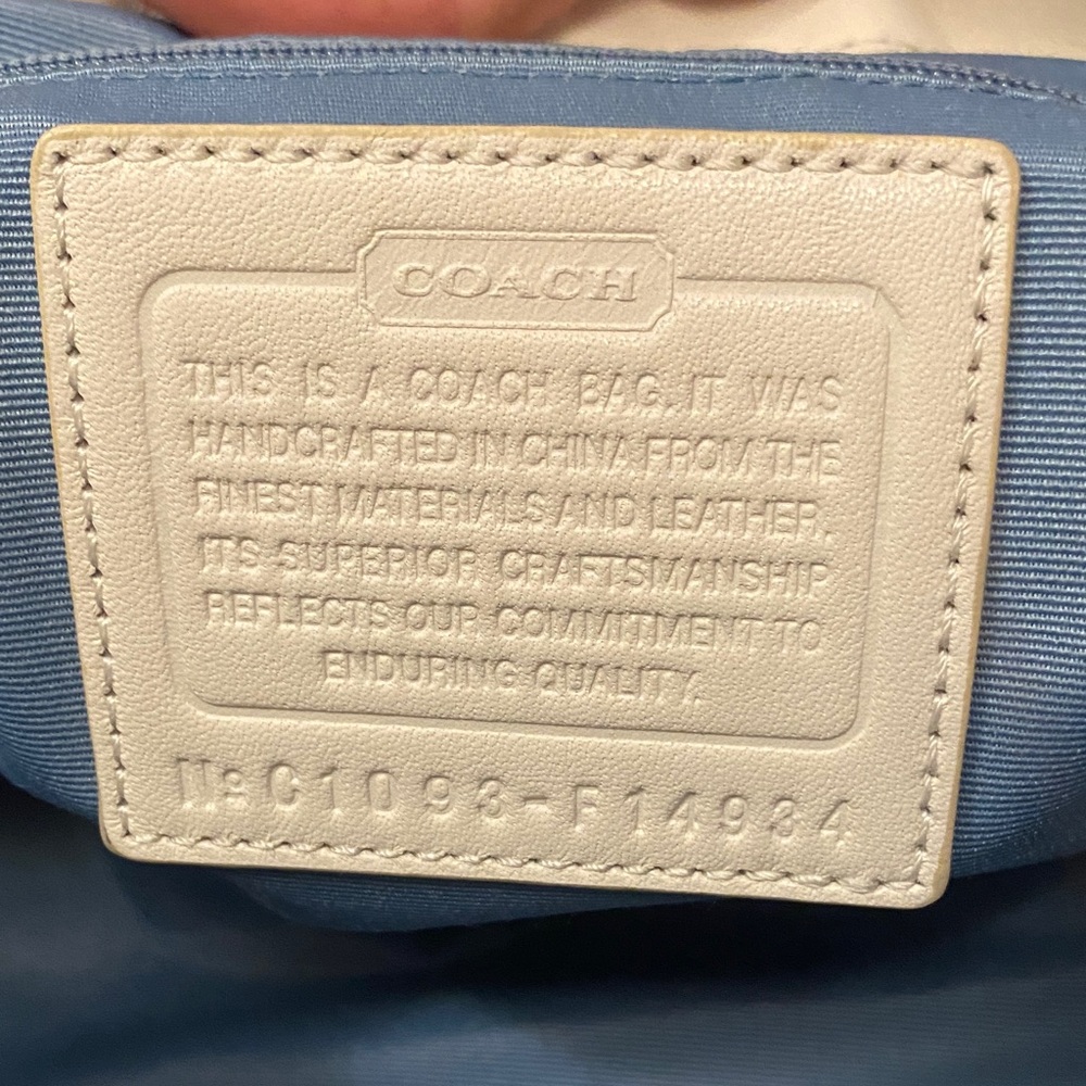 Coach Tan and Cream Shoulder Bag - Picture 7 of 7